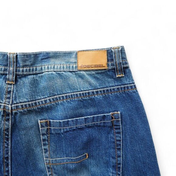 Decibel Vintage Y2K Streetwear Medium Wash Denim Shorts Men's 38 x 14 - Picture 7 of 7